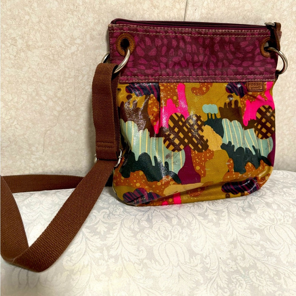 Fossil Art To Wear Colorful Crosbody Purse Multi Color Bag